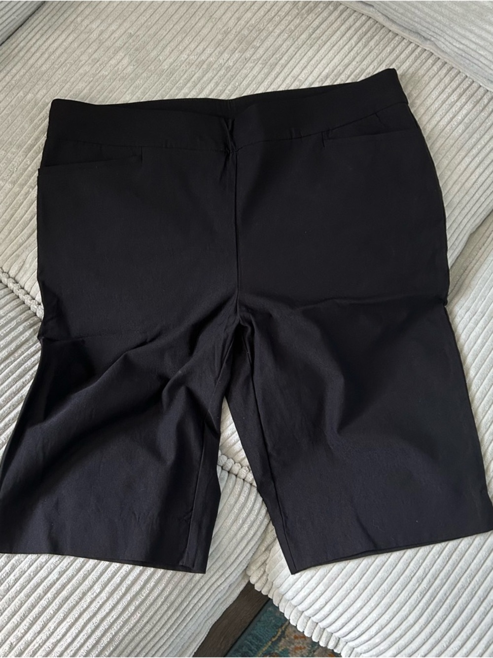 CHICO’S Black Women's Stretch Bermuda Shorts